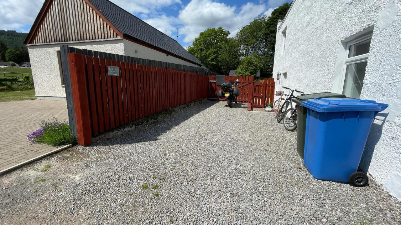 Hideaway Pod Near Loch Ness For A Tranquil Retreat Apartment